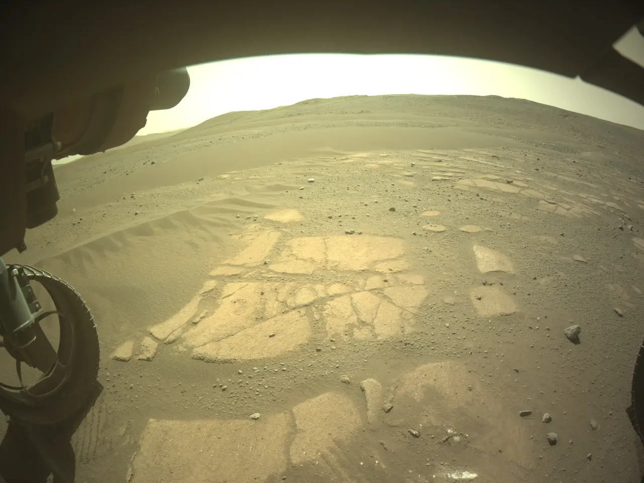 Dec. 8, 2025 (Sol 1707)